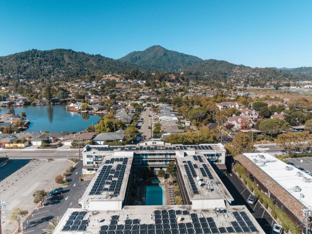 Marin Suites Hotel Corte Madera Exterior foto